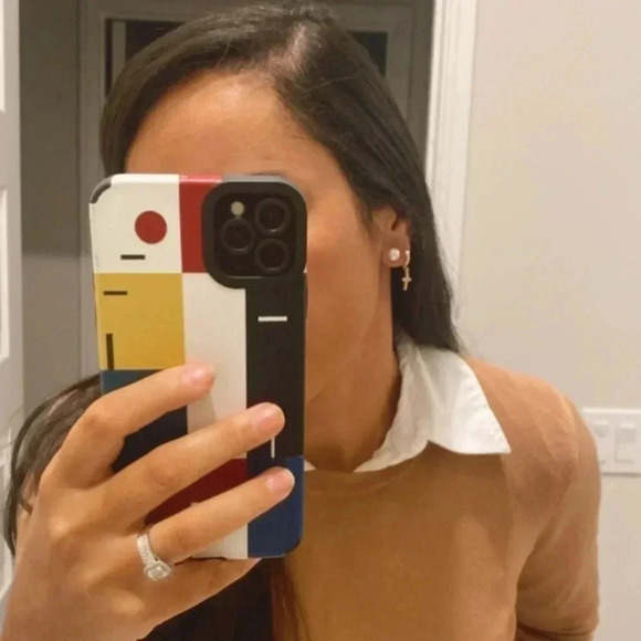 Pearl stud earring | Classic Jewelry | Waterproof Jewelry | Statement Jewelry - Picture 3 of 3